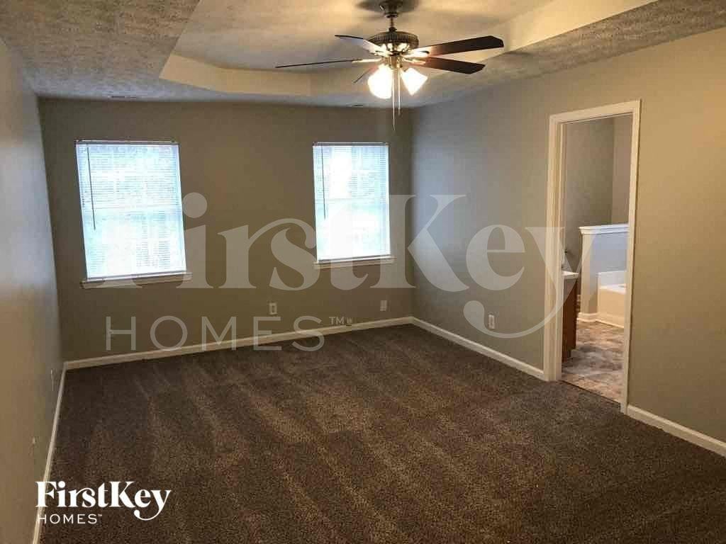 4455 Westminster Dr - Photo 5 of 12