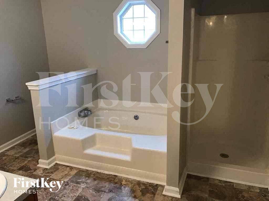 4455 Westminster Dr - Photo 6 of 12