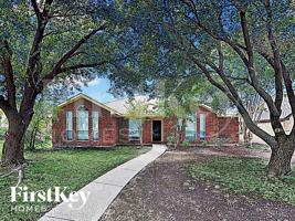 featured image of 415 N Gaston Dr