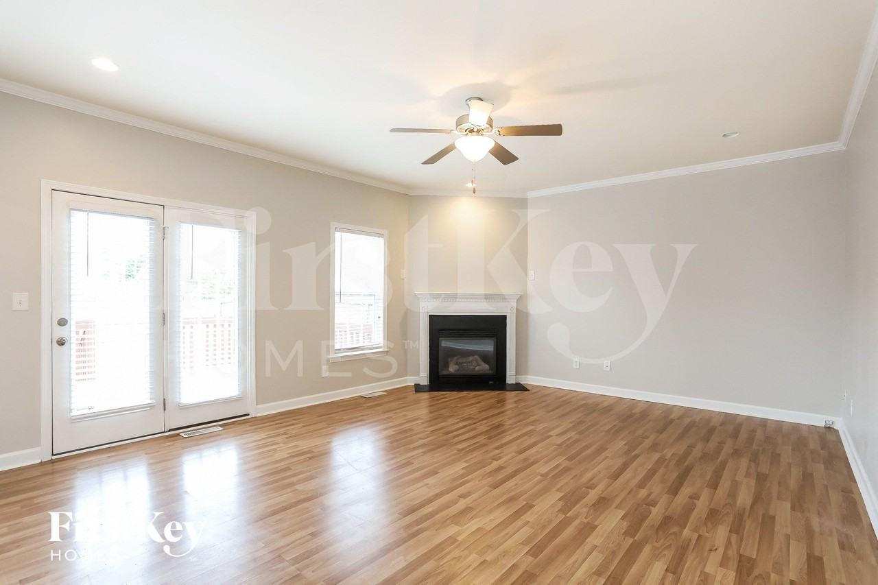 413 Water Mill Ct - Photo 6 of 15