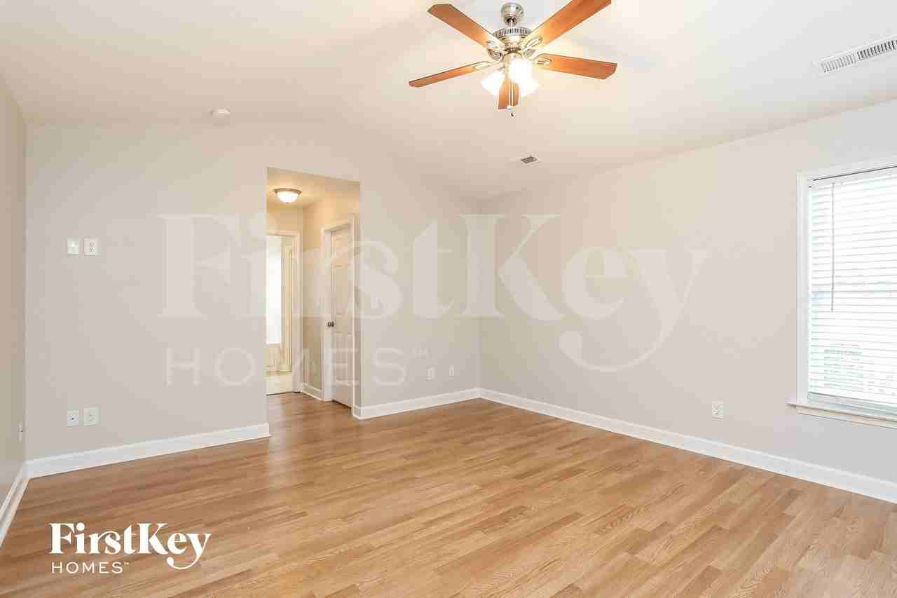 413 Water Mill Ct - Photo 7 of 15