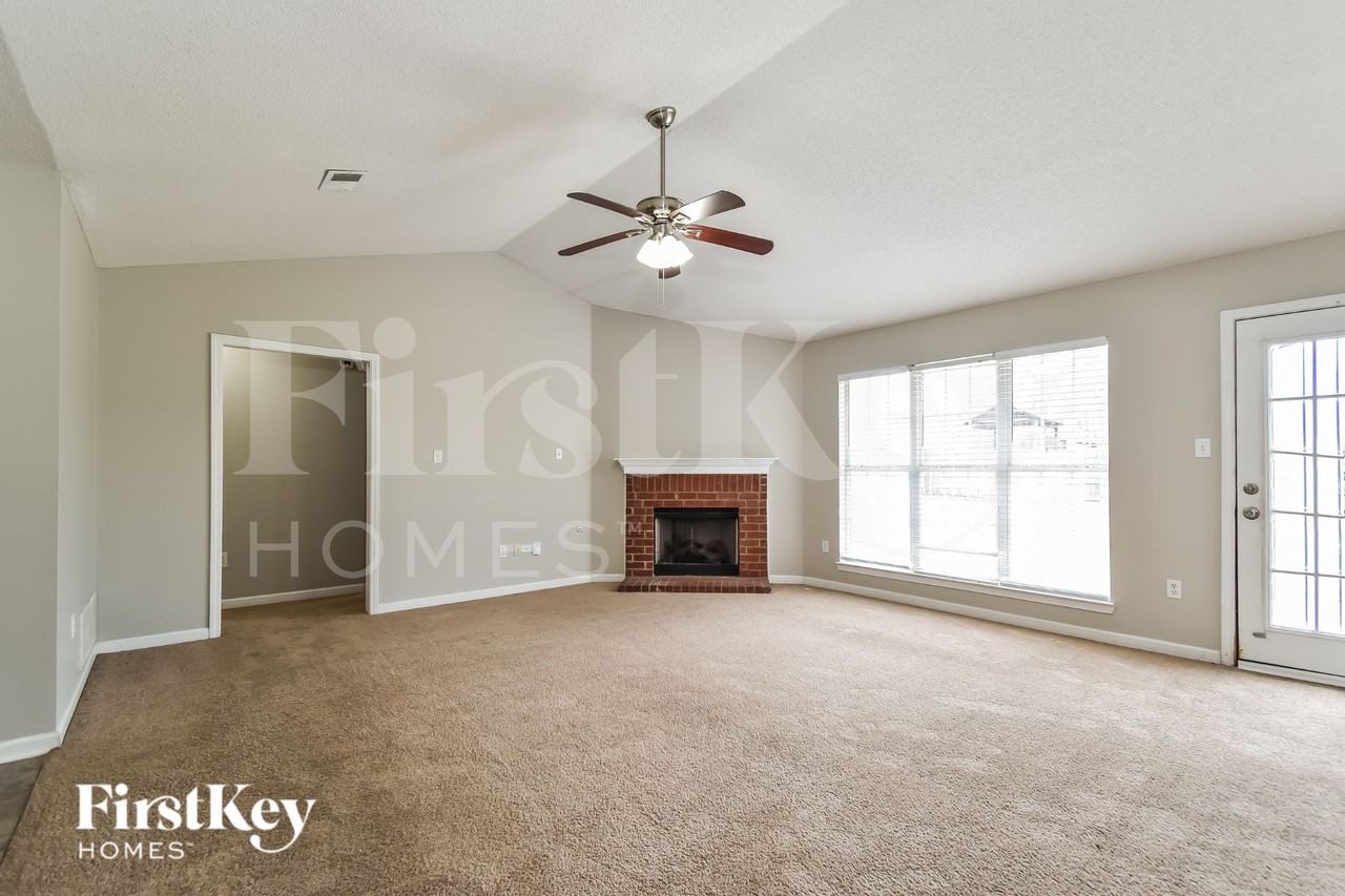 1665 Central Trails Dr - Photo 2 of 19