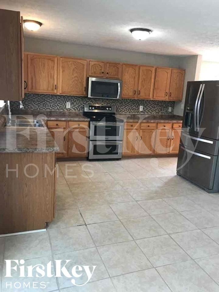 1293 River Ridge Dr - Photo 6 of 17