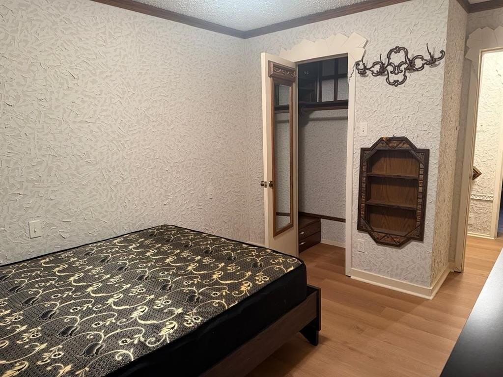 2309 Richwood Dr - Photo 4 of 39