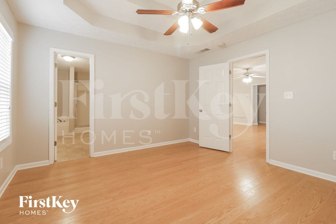 1236 Mcpherson Church Rd - Photo 7 of 14