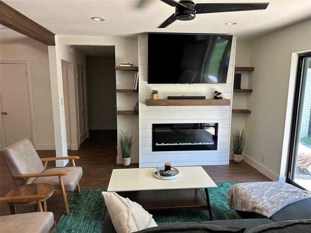 6949 Valhalla Rd - Photo 3 of 13