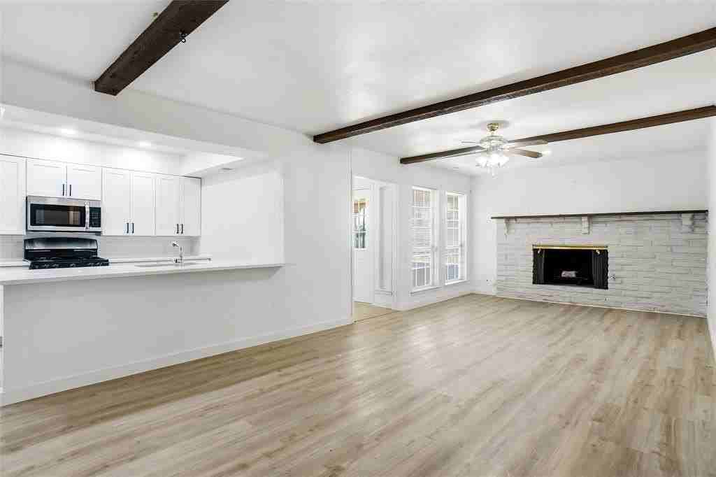 3825 Old Faithful Ct - Photo 7 of 39