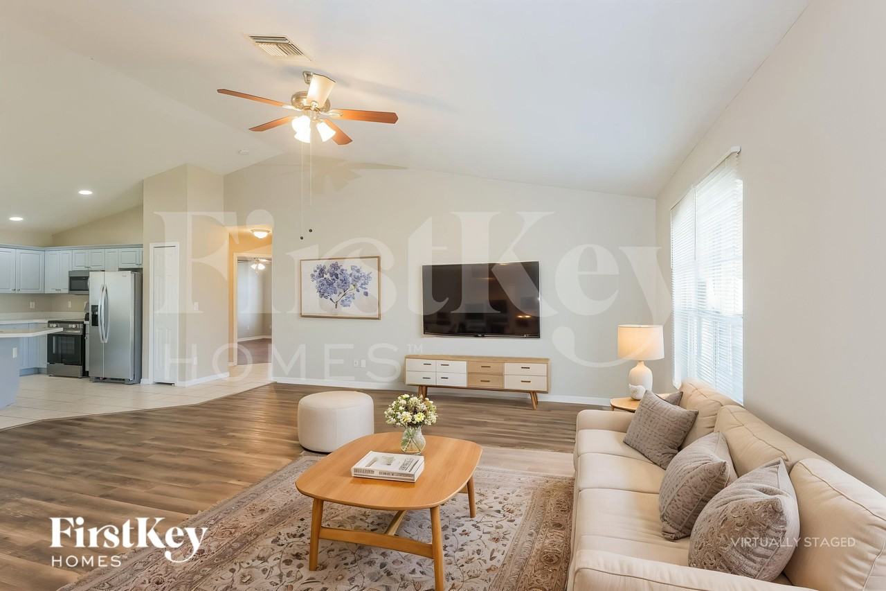 1116 Swst - Photo 3 of 19