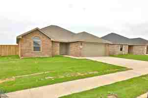 featured image of 138 Carriage Hills Pkwy