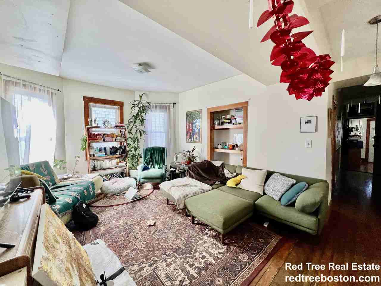 346 Faneuil St #U2 - Photo 2 of 8