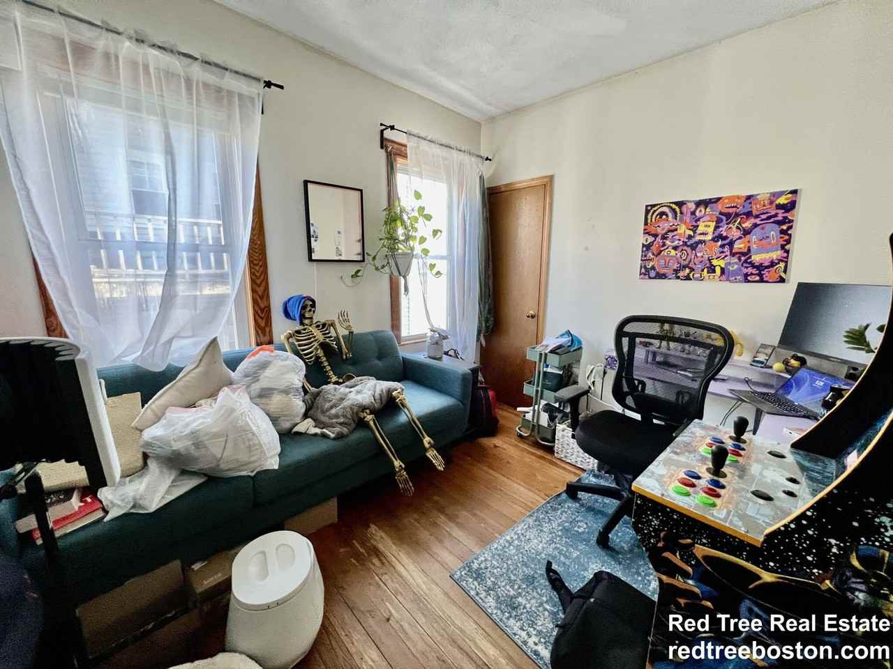 346 Faneuil St #U2 - Photo 7 of 8