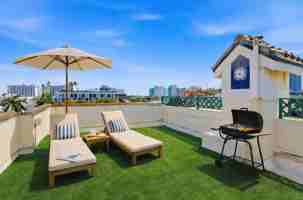 featured image of 300 Euclid Ave