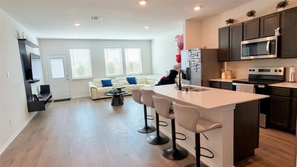 537 Azalea Rd - Photo 4 of 18