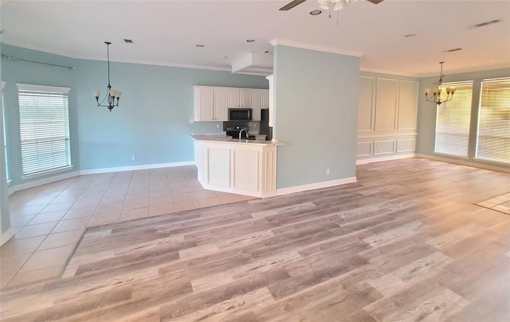 8921 Bontura Rd - Photo 6 of 26