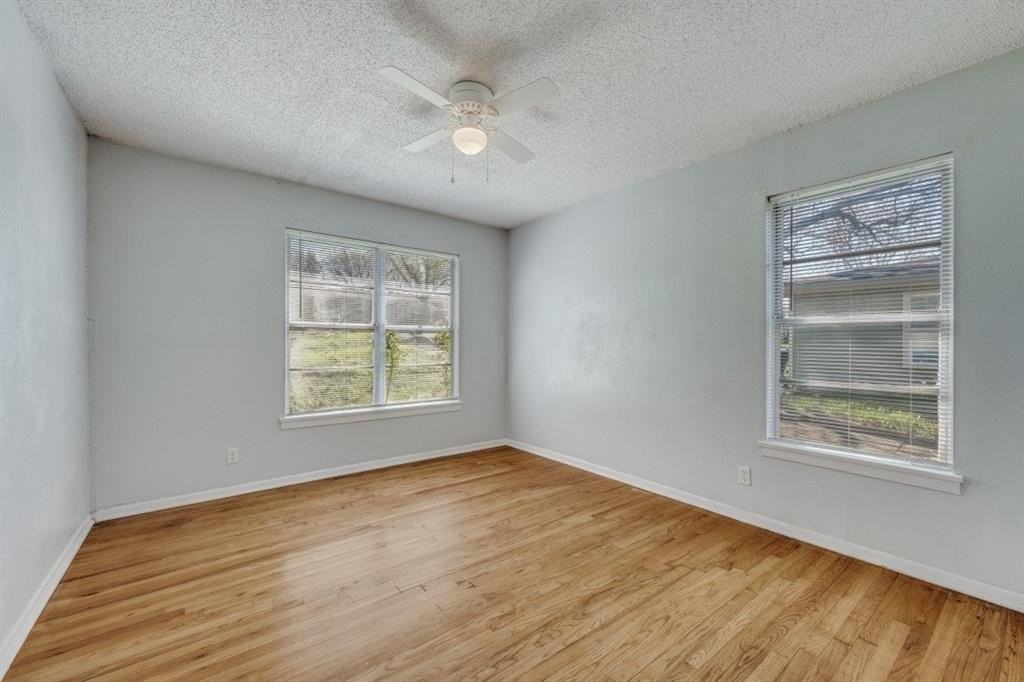 7 Pershing Dr #A - Photo 5 of 11