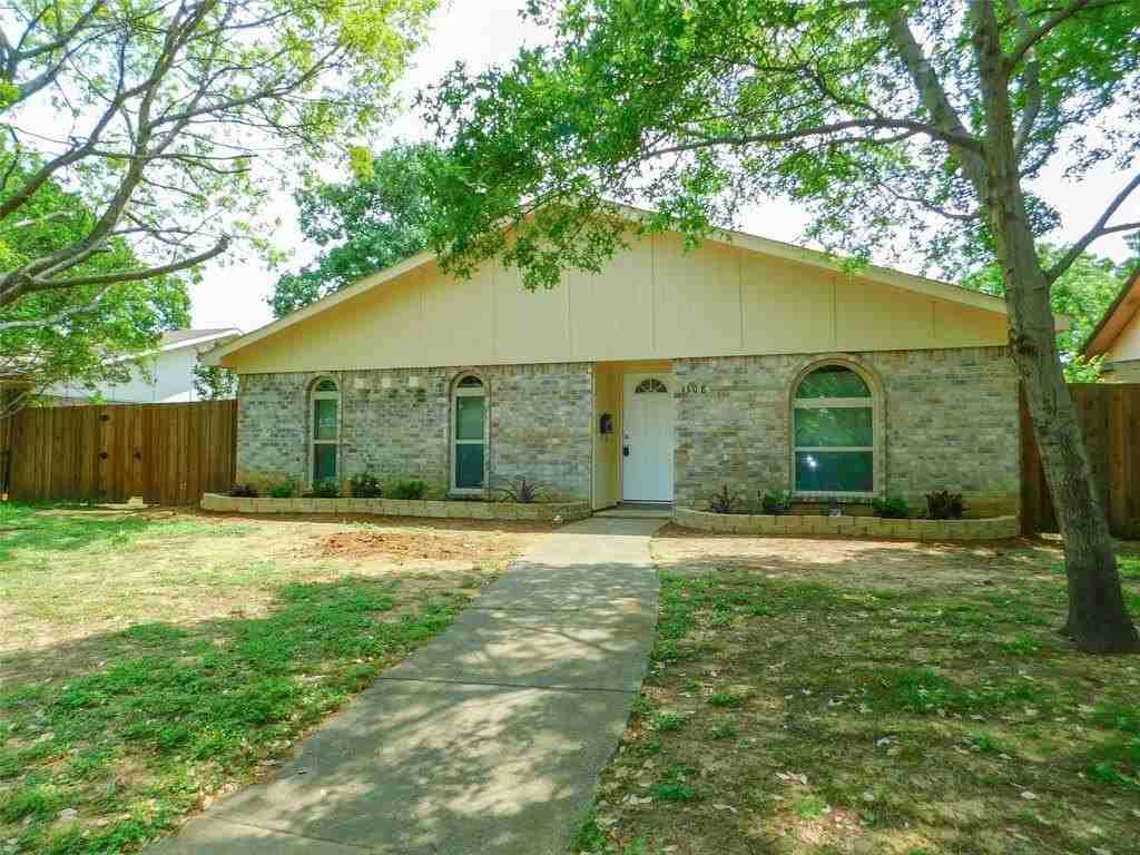 1108 Winterwood Dr - Photo 2 of 19