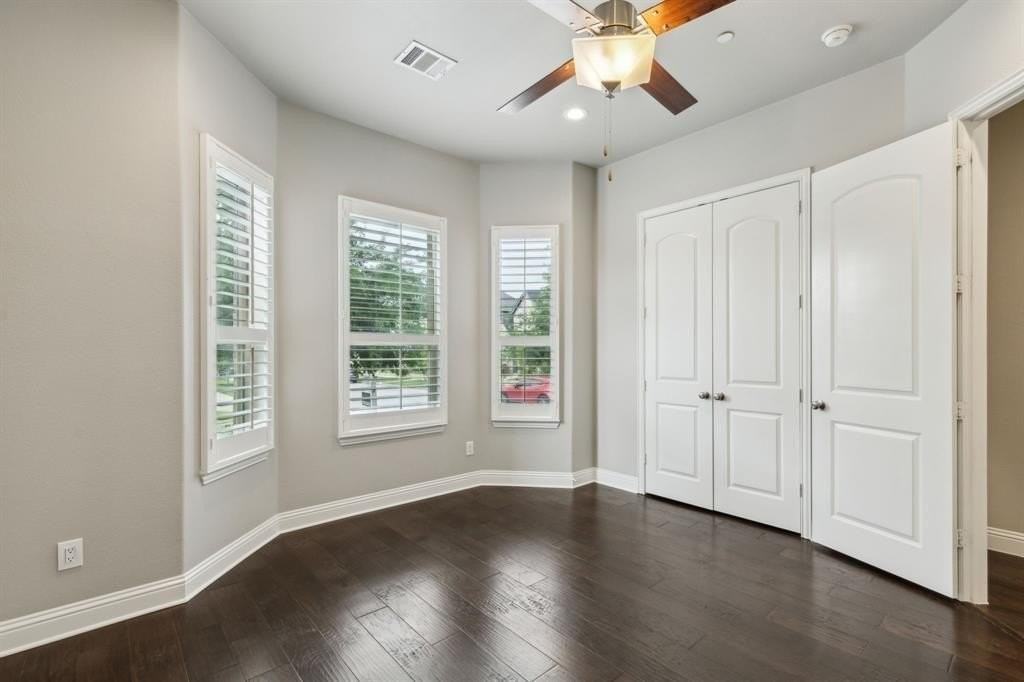 3324 Archduke Dr - Photo 4 of 25