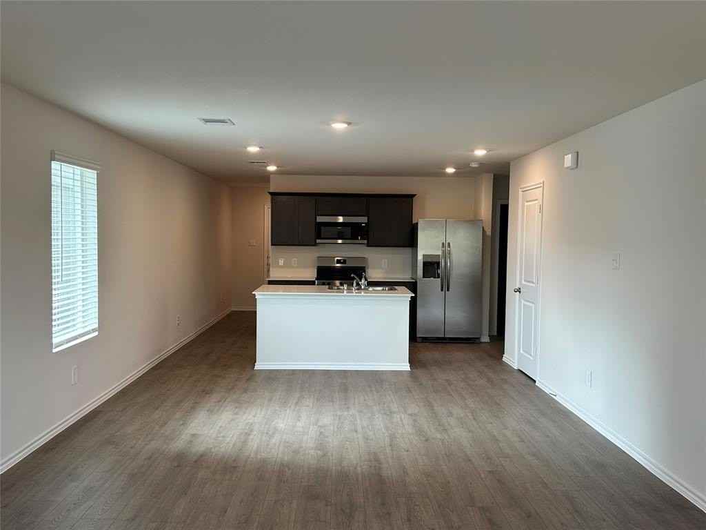 1141 Northfield Drive - Photo 3 of 16