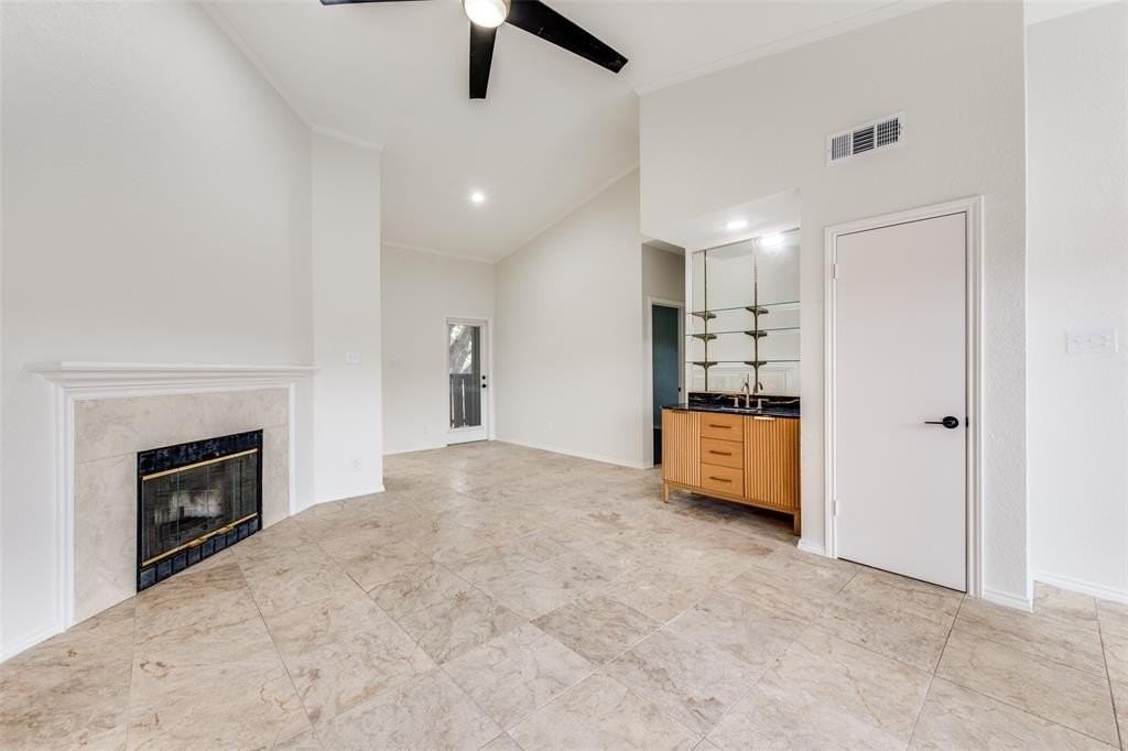 401 Pebble Way #239 - Photo 2 of 13