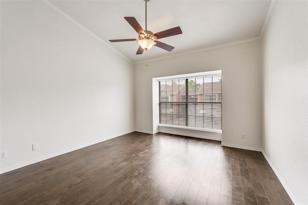 401 Pebble Way #239 - Photo 6 of 13