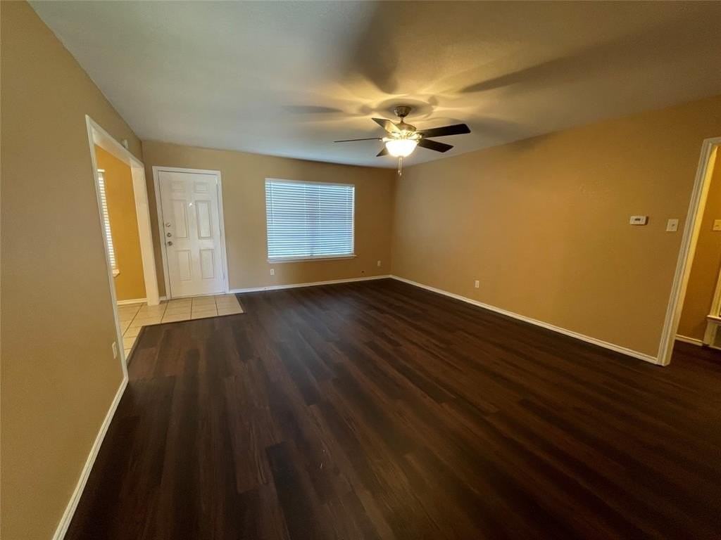 608 Coolwood Ln - Photo 3 of 15