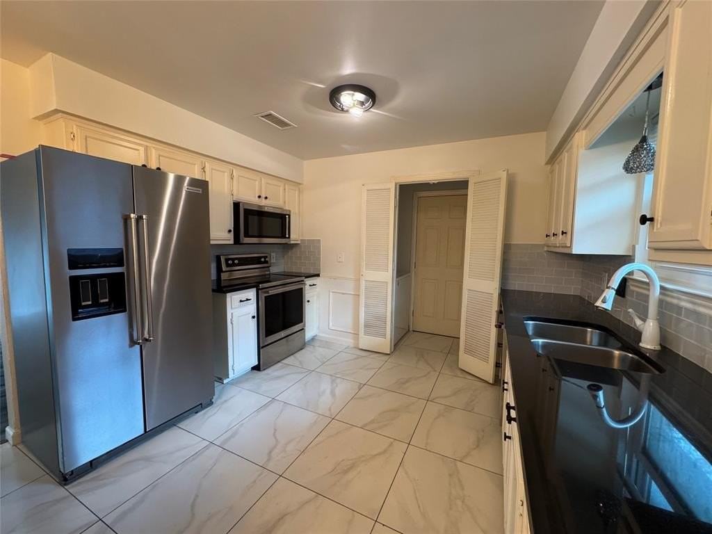 8511 Santa Rosa Dr - Photo 5 of 11