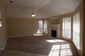 3904 Montrose Dr - Photo 5 of 23