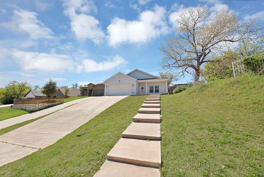 3015 Columbus Ave - Photo 2 of 29