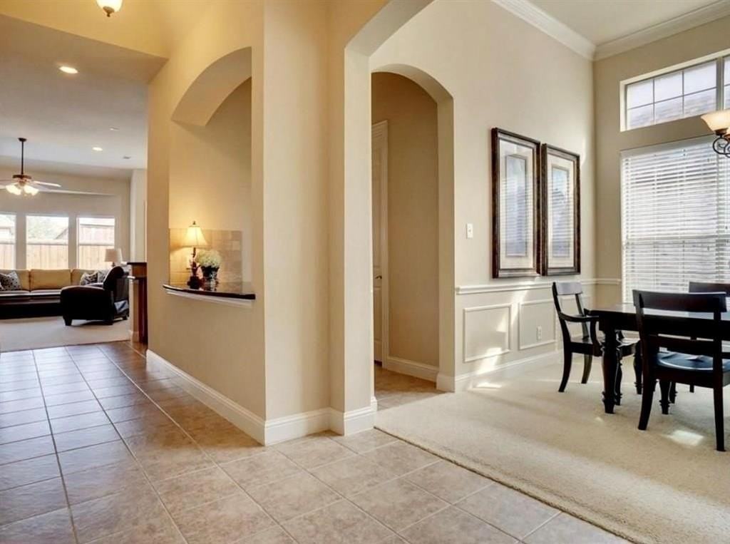 4653 Peabody Pl - Photo 3 of 19