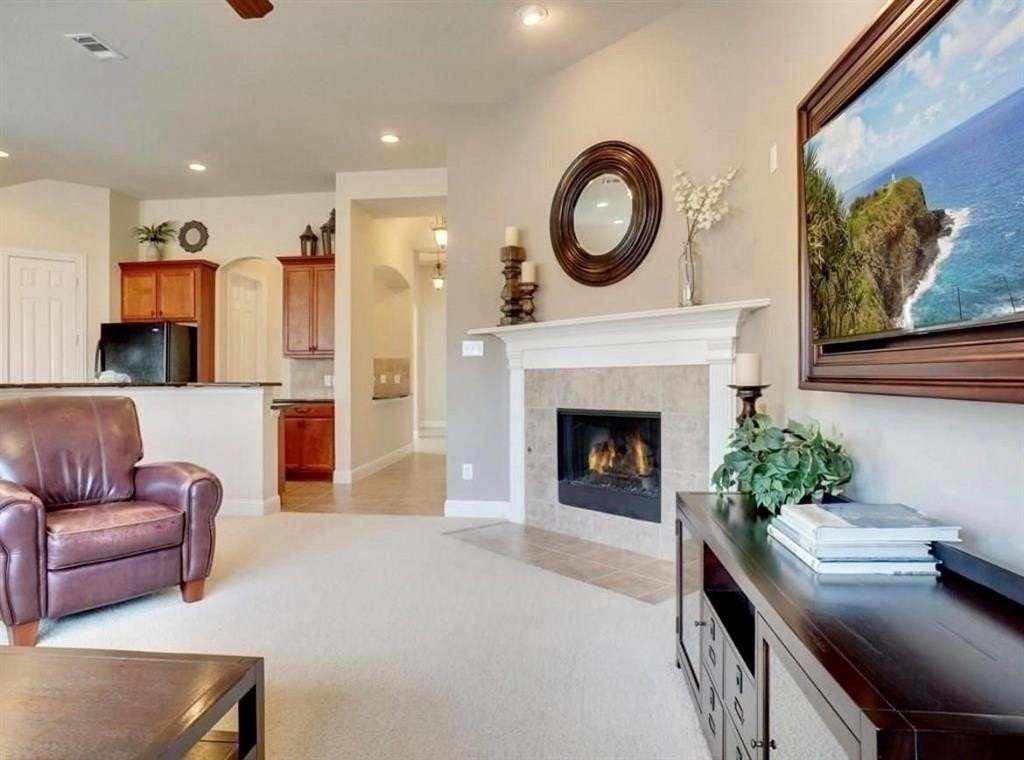 4653 Peabody Pl - Photo 7 of 19