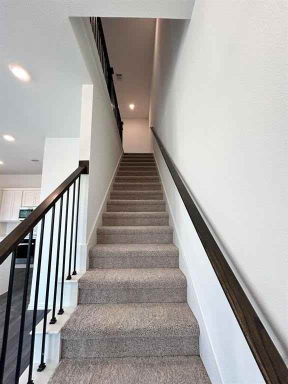 4704 Craymore Rd - Photo 7 of 10