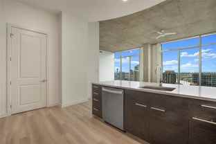 2728 Mckinnon St #2106 - Photo 1 of 1