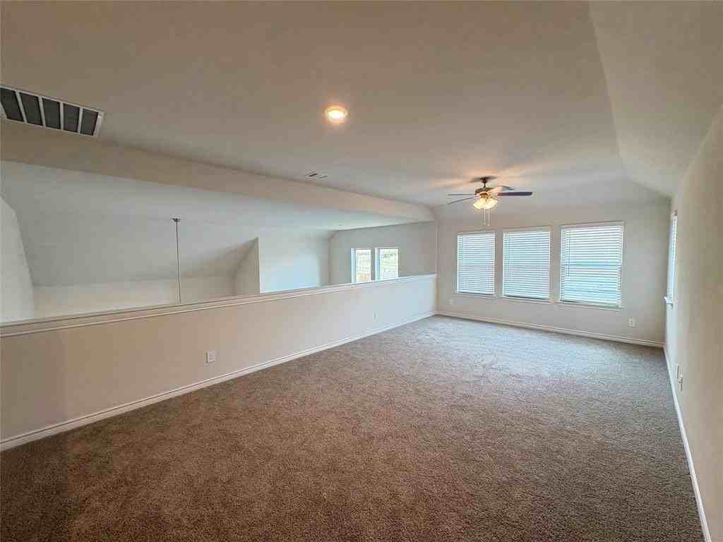 9817 Cherrywood Way - Photo 5 of 12