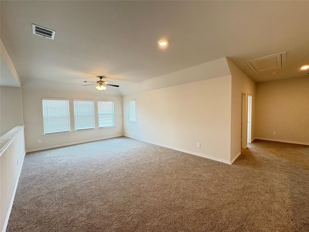 9817 Cherrywood Way - Photo 6 of 12