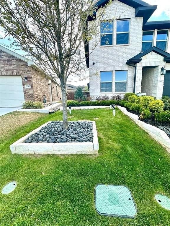 1221 James St - Photo 5 of 40