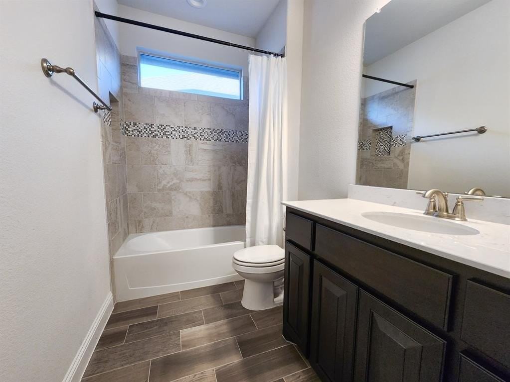 1318 Byars Dr - Photo 7 of 32