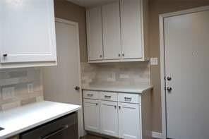 2416 Roosevelt Dr - Photo 5 of 29