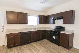 1606 Mark Ln - Photo 1 of 1