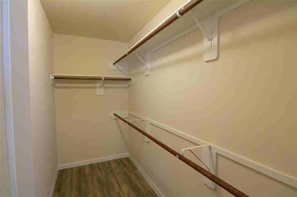 1606 Mark Ln - Photo 6 of 7