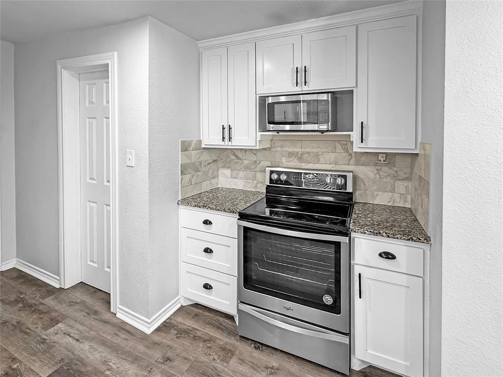 3201 Ryan Ave - Photo 4 of 25