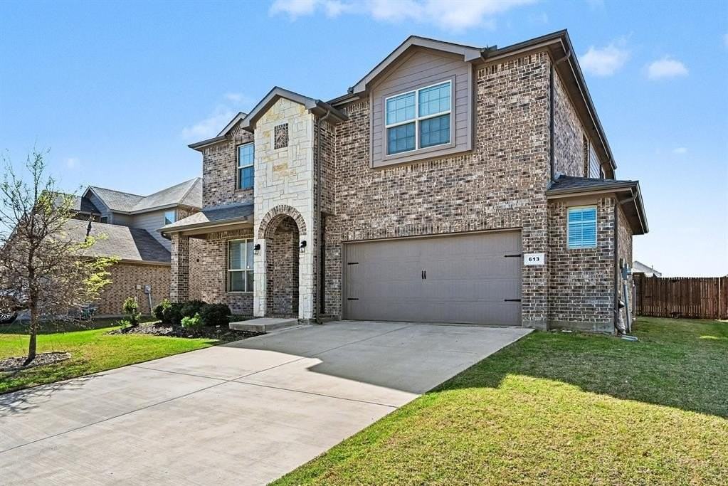 613 Dunster Ln - Photo 2 of 25