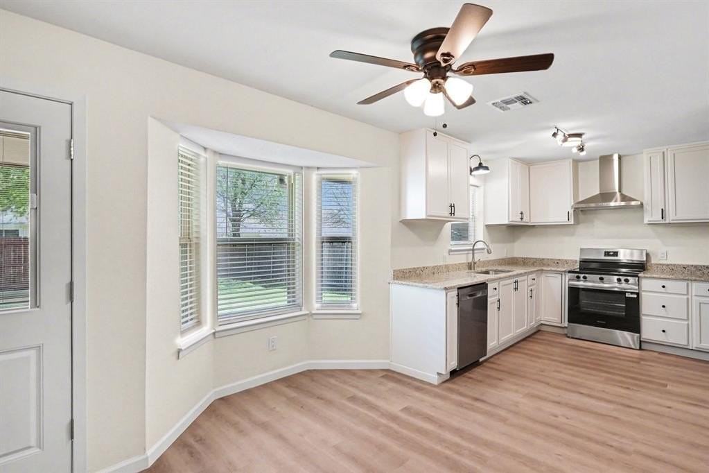 772 Hampshire Dr - Photo 7 of 24