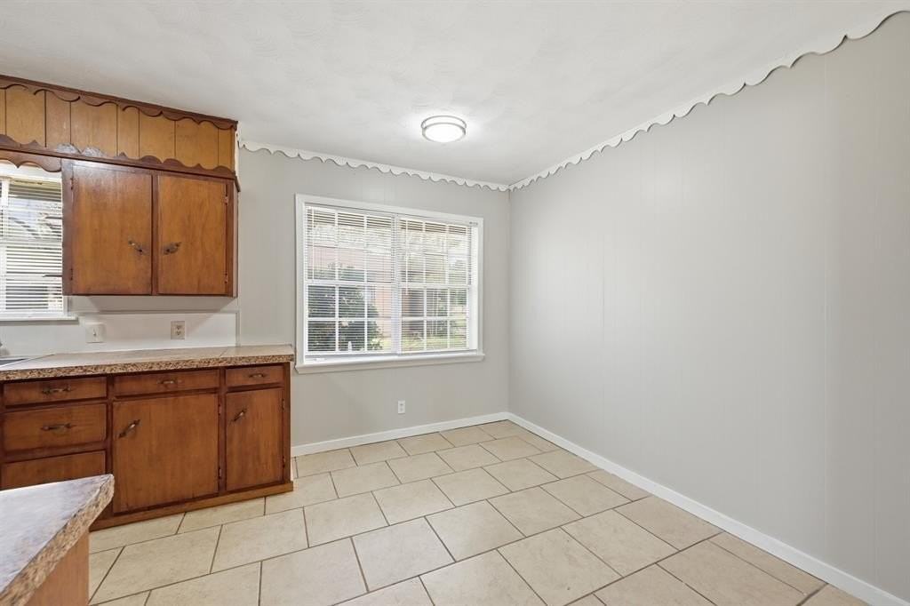 228 N 4th St - Photo 5 of 14