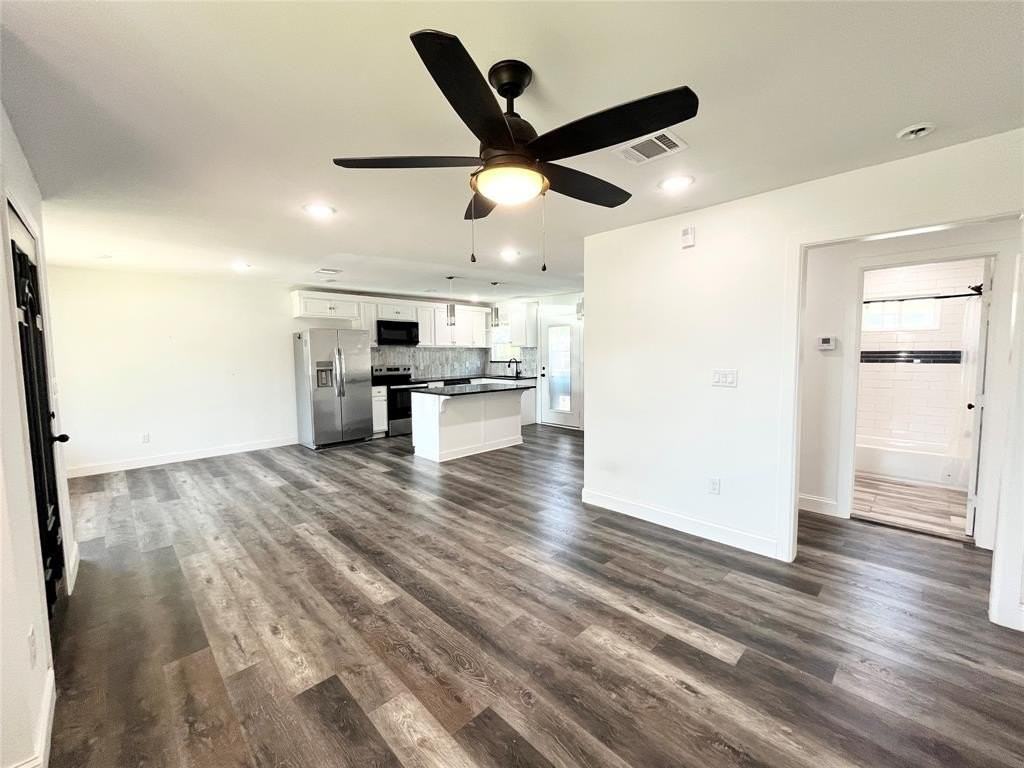 4136 Lisbon St - Photo 5 of 20