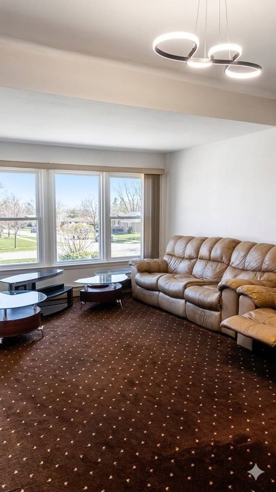 8608 144th St - Photo 2 of 9