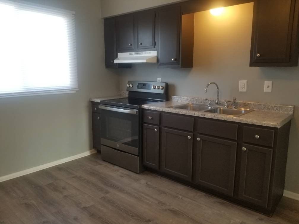 205 Sandra Ave #E3 - Photo 2 of 6