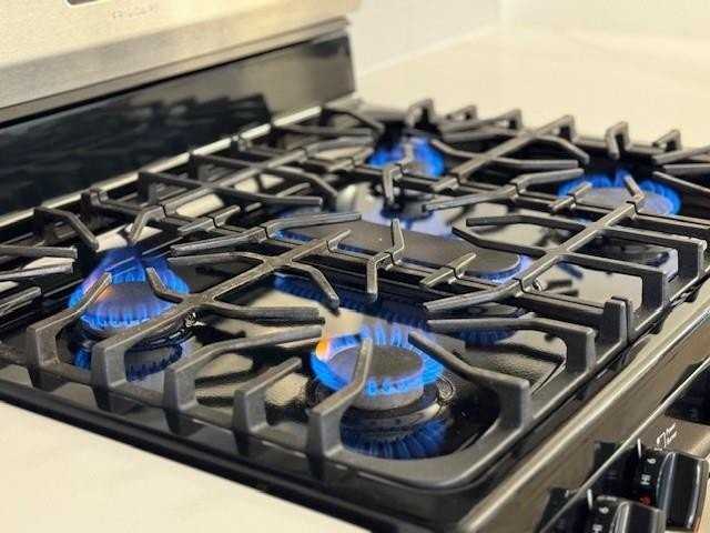 2417 Northcreek Ln - Photo 7 of 25