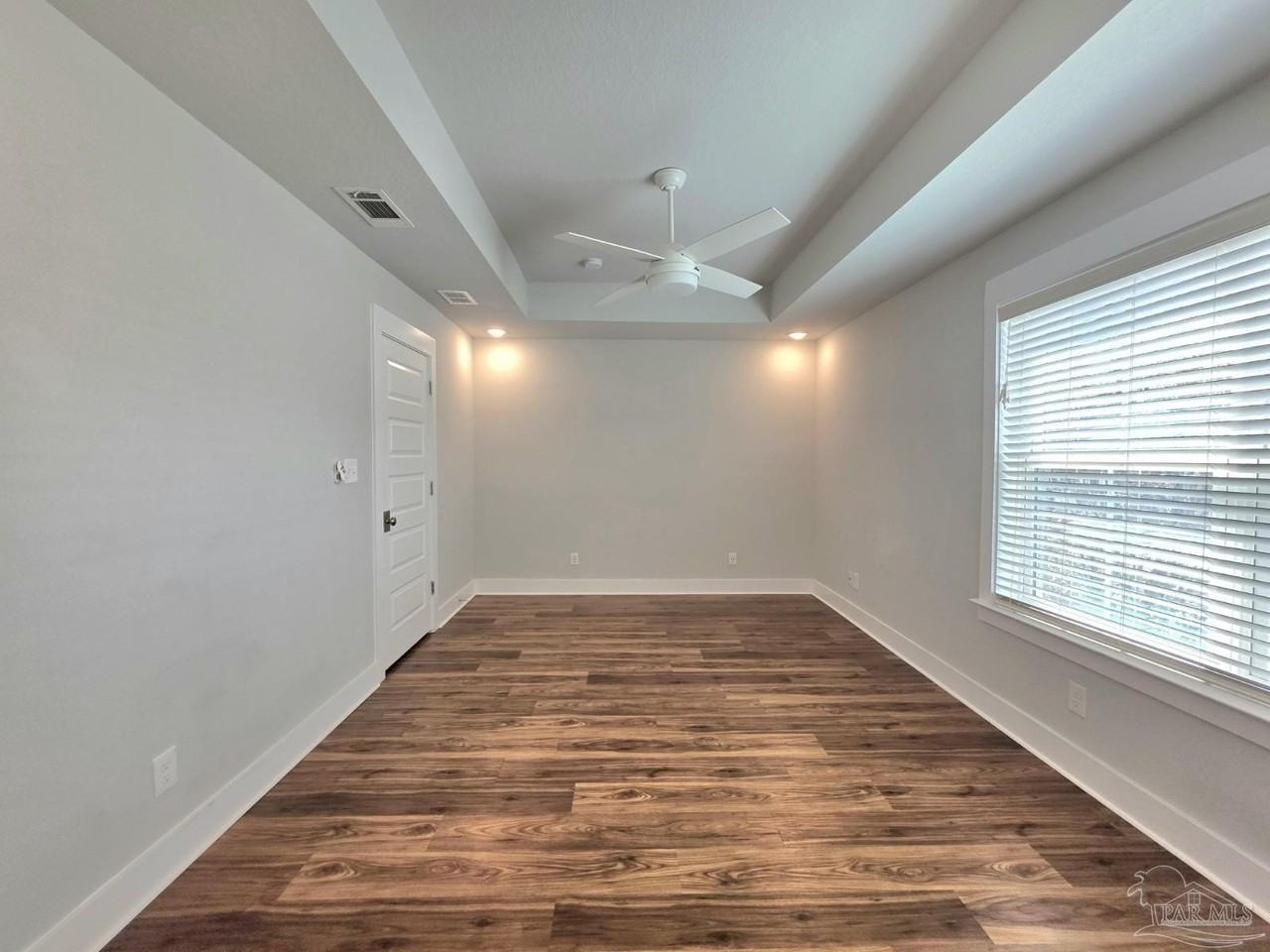 248 N De Villiers St - Photo 6 of 23