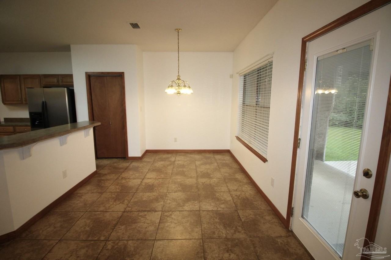 8316 Antioch Ct - Photo 6 of 20