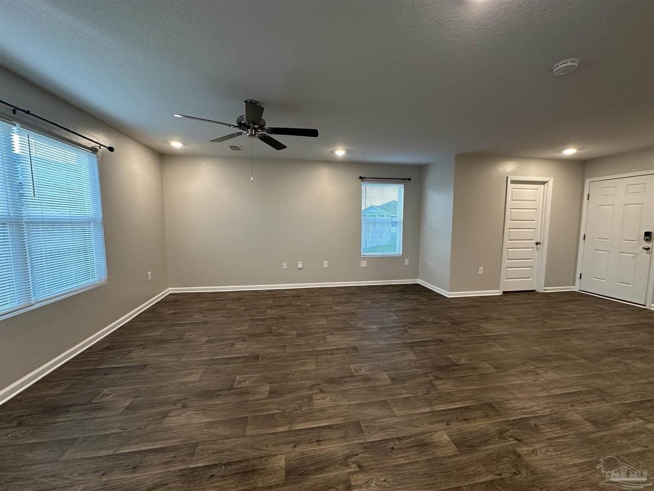 7540 Oak Lake Blvd - Photo 5 of 23